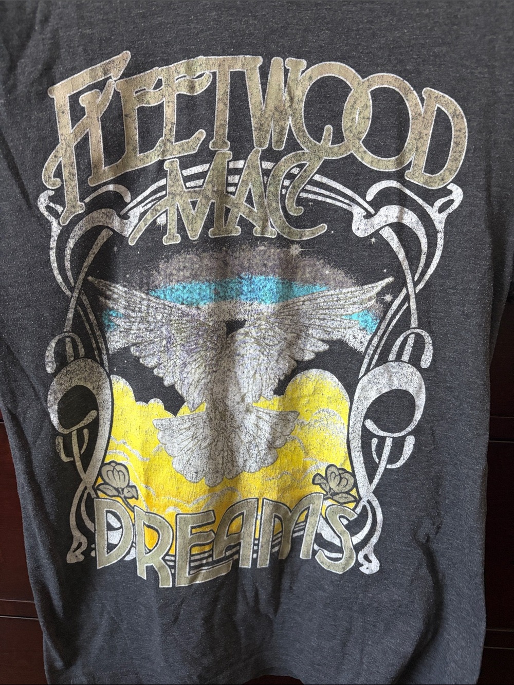 Fleetwood Mac Graphic T-Shirt - Picture 2 of 2